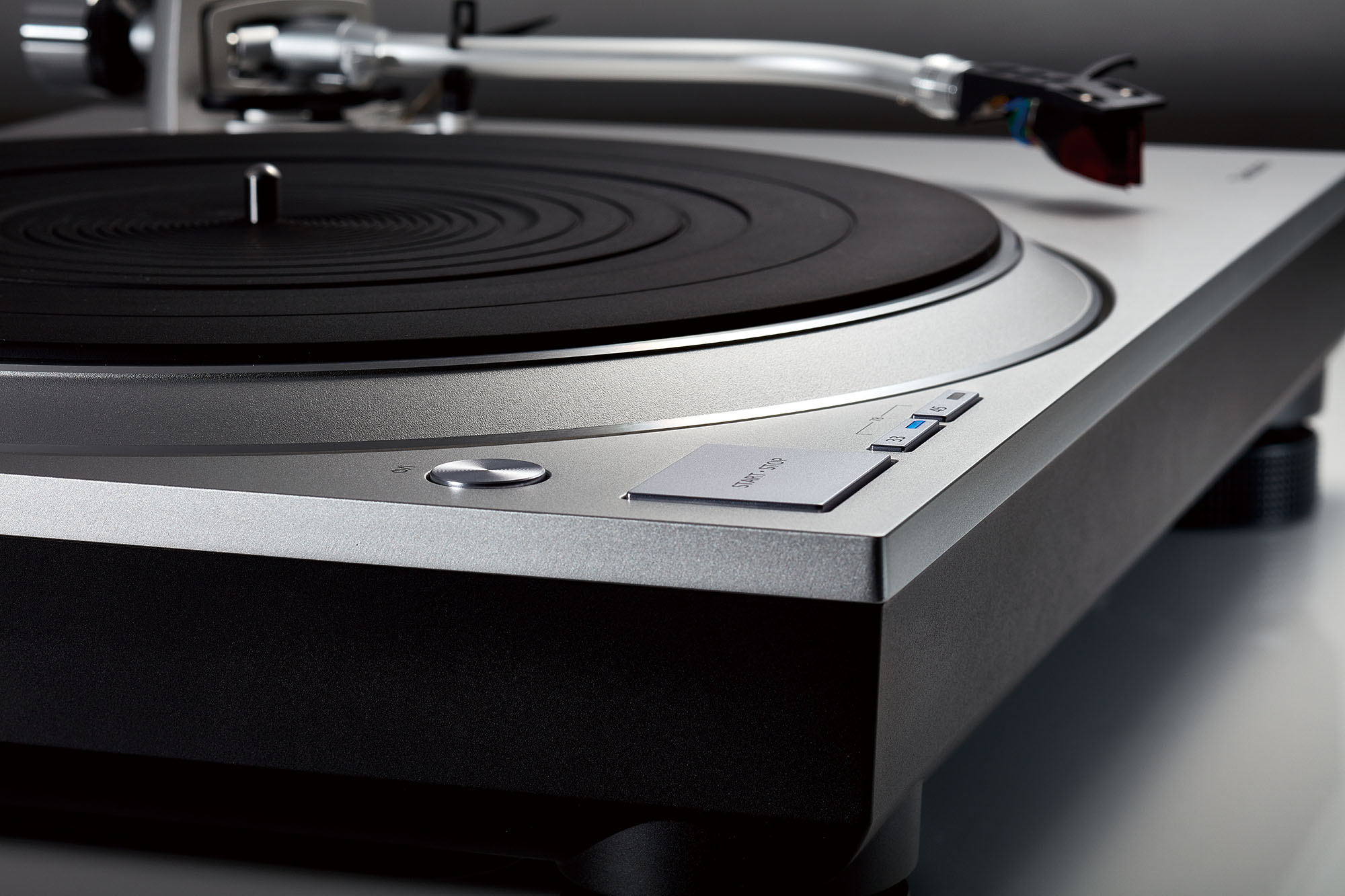 Technics SL-1500CEG